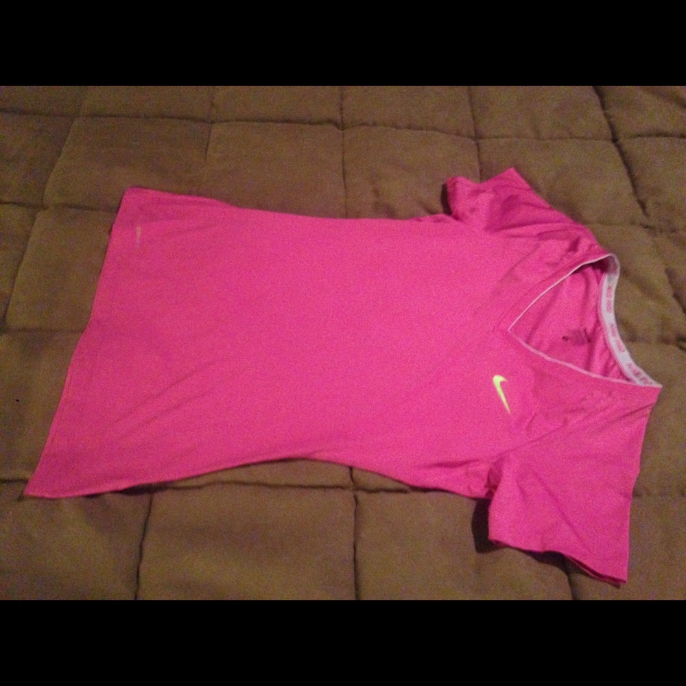 Nike pro pink women's V-neck top size medium